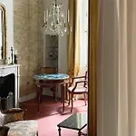 De Charme Au Coeur De L'ile St Louis Paris