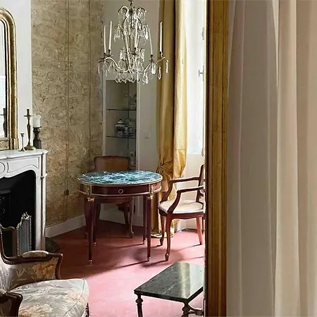 De Charme Au Coeur De L'ile St Louis Paris