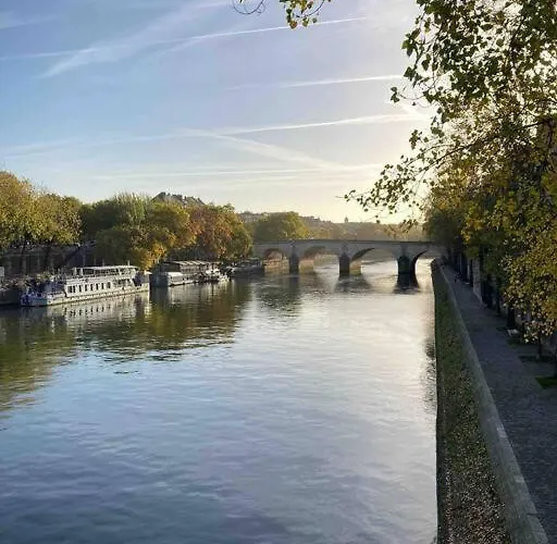 De Charme Au Coeur De L'ile St Louis * Paris