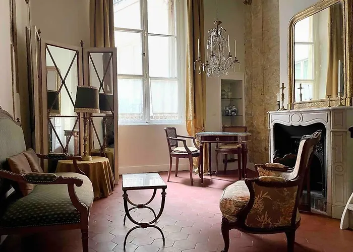 De Charme Au Coeur De L'ile St Louis