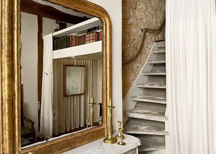 De Charme Au Coeur De L'ile St Louis Apartment